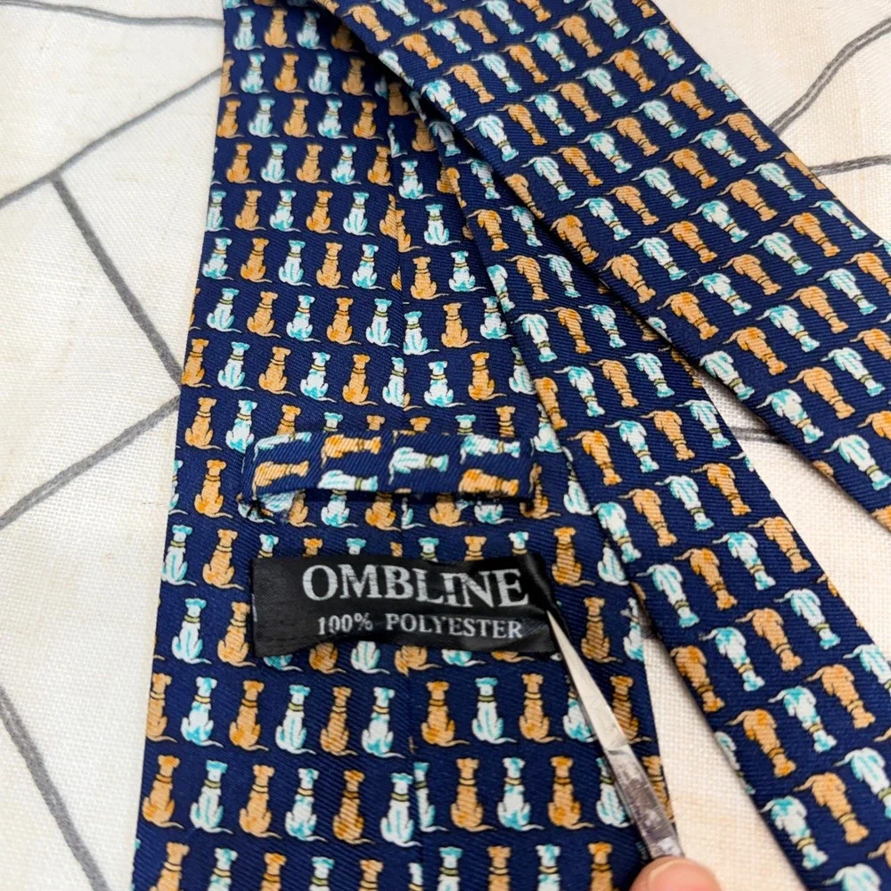 Ombline necktie features